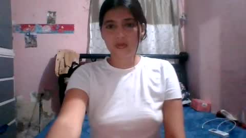 Snapshot of britneymebarak25 chatting on July 13, 2026, 1:41 am britneymebarak25 online show from July 13, 2026, 1:41 am