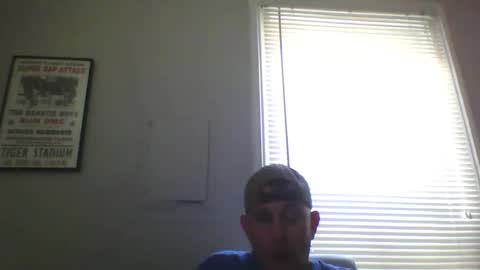 brodyb545755 online show from December 16, 2025, 4:56 pm