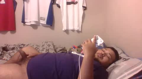 Snapshot of bronxforlife chatting on January 5, 2025, 2:38 am bronxforlife online show from January 5, 2025, 2:38 am