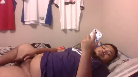 Snapshot of bronxforlife chatting on January 10, 2025, 3:39 am bronxforlife online show from January 10, 2025, 3:39 am