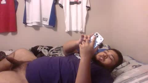 Snapshot of bronxforlife chatting on January 14, 2025, 9:20 pm bronxforlife online show from January 14, 2025, 9:20 pm