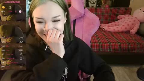 Martha online show from February 22, 2025, 7:23 am