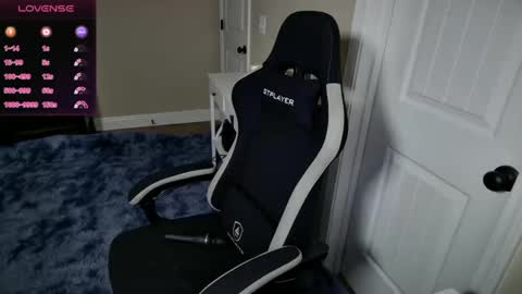 Snapshot of brookebee27 chatting on February 28, 2025, 3:26 am brookebee online show from February 28, 2025, 3:26 am