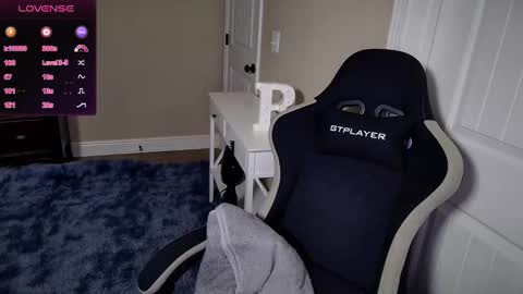 Snapshot of brookebee27 chatting on March 8, 2025, 3:39 am brookebee online show from March 8, 2025, 3:39 am