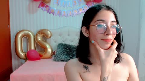 Brook Loves online show from December 16, 2024, 1:21 am