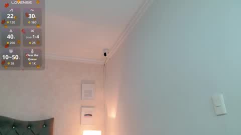 Brook Loves online show from October 7, 2025, 2:31 am