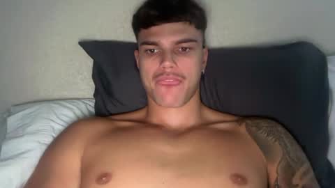 BrooklynTay online show from June 18, 2026, 11:31 pm