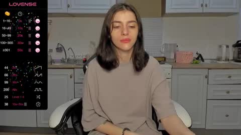 broosnica1 online show from February 24, 2025, 7:55 am