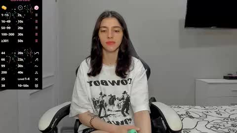 broosnica1 online show from September 14, 2025, 9:08 am