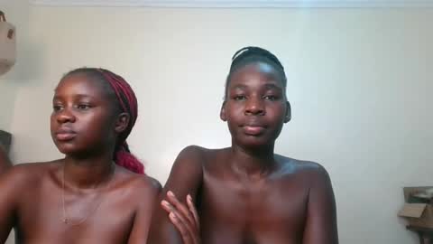 brown_sugar4 online show from June 7, 2026, 9:40 pm