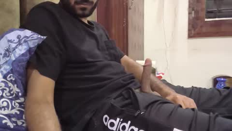 brownie_cake online show from October 17, 2025, 5:59 pm