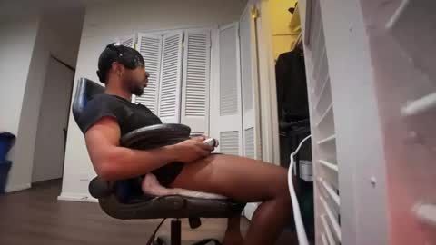 Brownskinshortyy online show from February 5, 2026, 7:02 am