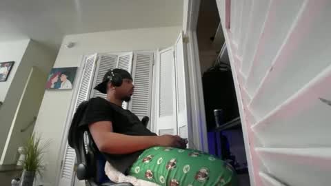 Brownskinshortyy online show from April 9, 2026, 3:06 pm