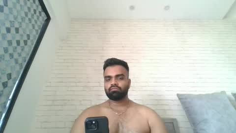 Snapshot of brownstud95 chatting on January 25, 2025, 9:26 am brownstud95 online show from January 25, 2025, 9:26 am