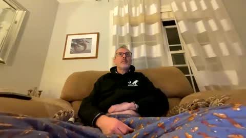 Bruce online show from February 3, 2025, 3:31 am