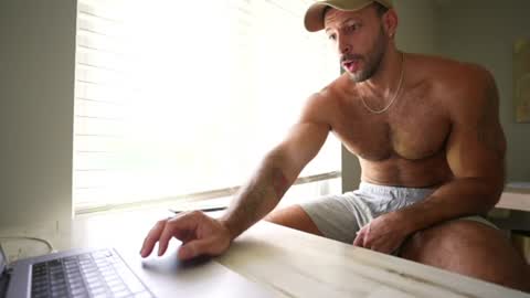 Snapshot of brucestryker chatting on July 15, 2026, 3:06 pm onlyfans BRUCESTRYKER online show from July 15, 2026, 3:06 pm