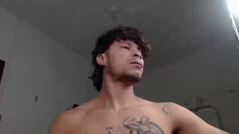 brucewayne1_ online show from September 11, 2025, 12:11 am