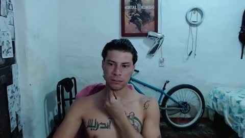 brucewayne1_ online show from October 8, 2025, 6:27 pm