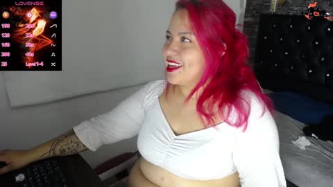 Bruja SCarlata online show from February 6, 2025, 6:46 pm