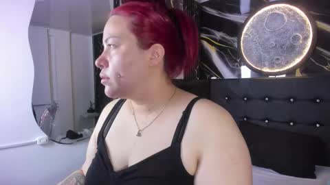 Bruja SCarlata online show from October 10, 2025, 10:03 am