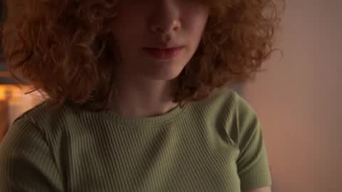 Tess online show from April 18, 2026, 7:07 pm