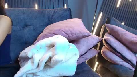 Brunette online show from February 11, 2026, 12:32 pm