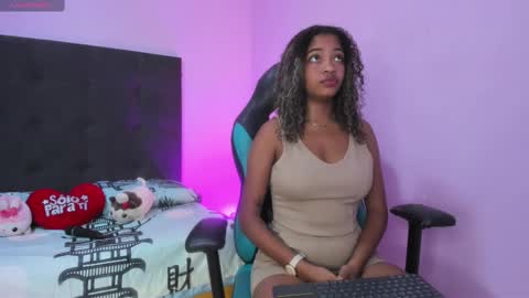 Lady  online show from January 5, 2025, 2:08 pm