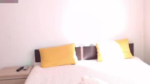 Ellis online show from April 22, 2026, 6:27 am