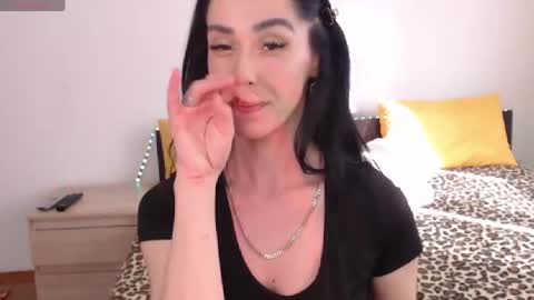 Snapshot of brunettgirl_ chatting on April 27, 2026, 6:00 am Ellis online show from April 27, 2026, 6:00 am