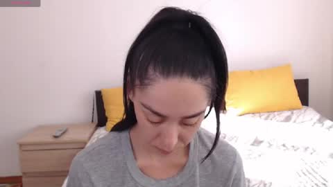 Snapshot of brunettgirl_ chatting on June 1, 2026, 6:04 am Ellis online show from June 1, 2026, 6:04 am