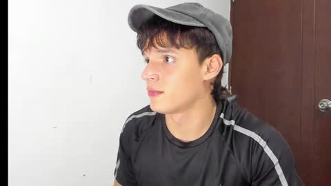 Bruno Bellini online show from February 12, 2026, 3:12 am