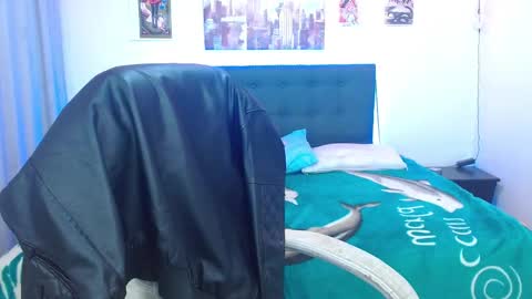 bruno_booss online show from January 18, 2026, 11:08 pm