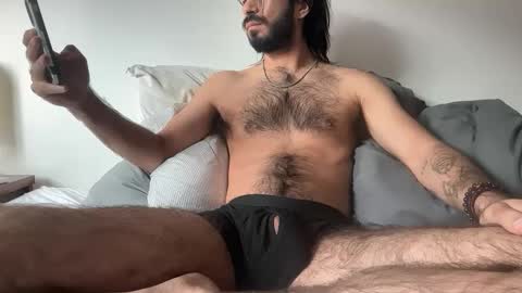 Snapshot of brunobaibe3399 chatting on February 21, 2026, 2:51 pm Sebastian online show from February 21, 2026, 2:51 pm