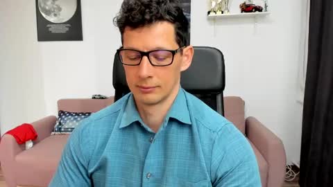 Brutus K online show from March 4, 2025, 1:17 pm