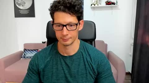 Brutus K online show from October 5, 2025, 6:12 am