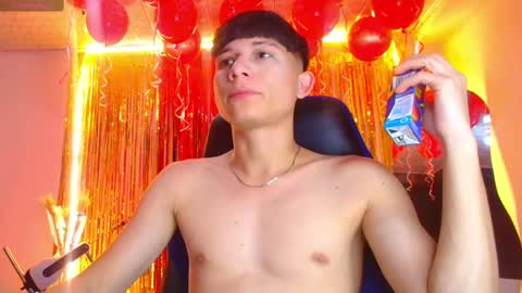 BRYAM INDEPENDENT MODEL online show from September 23, 2025, 9:51 pm