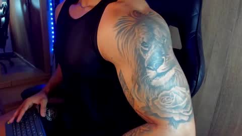 Snapshot of bryan_boy_ chatting on December 3, 2024, 11:13 pm bryan online show from December 3, 2024, 11:13 pm