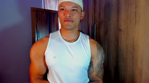 Snapshot of bryan_boy_ chatting on January 25, 2025, 8:21 pm bryan online show from January 25, 2025, 8:21 pm