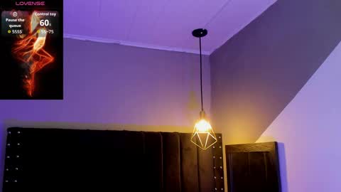 Snapshot of bryan_robayo5 chatting on February 28, 2026, 11:33 am Bryan online show from February 28, 2026, 11:33 am