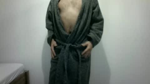 Snapshot of bryanstar86 chatting on November 3, 2025, 5:42 am bryanstar86 online show from November 3, 2025, 5:42 am