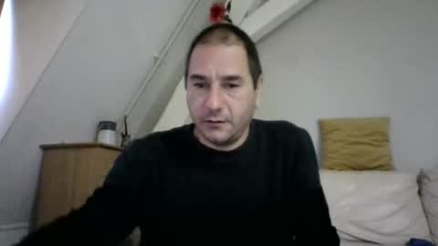 Snapshot of bryanstar86 chatting on November 17, 2025, 7:25 am bryanstar86 online show from November 17, 2025, 7:25 am