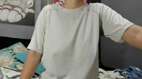 Snapshot of bryce_evans chatting on November 15, 2025, 8:16 pm B R Y C E online show from November 15, 2025, 8:16 pm