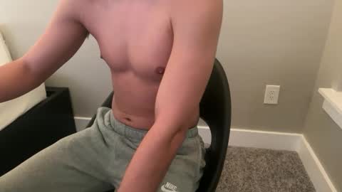 Snapshot of bryce_hoover1 chatting on February 18, 2025, 3:42 am bryce online show from February 18, 2025, 3:42 am