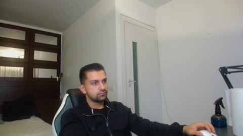 BryceReign online show from April 7, 2026, 4:35 am