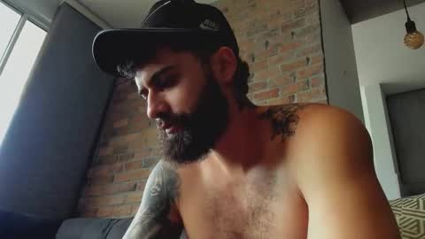 Snapshot of bryson_jace1 chatting on November 20, 2025, 4:07 pm Bryson Jace online show from November 20, 2025, 4:07 pm