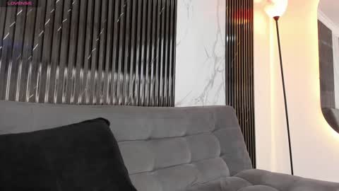 Bryxon  online show from December 12, 2024, 2:44 pm