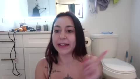 Queen Lola XXX online show from April 13, 2026, 3:56 am