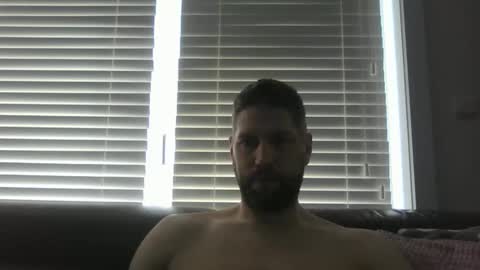 Snapshot of bubblebee1982 chatting on January 19, 2026, 1:48 pm bubblebee1982 online show from January 19, 2026, 1:48 pm