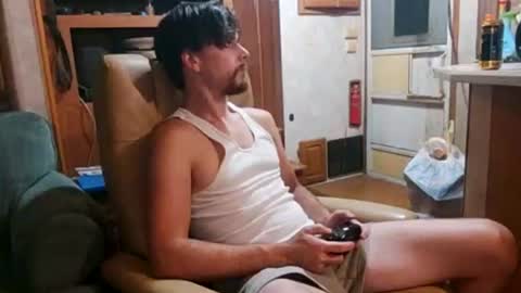 Max  candi online show from August 5, 2026, 2:58 am