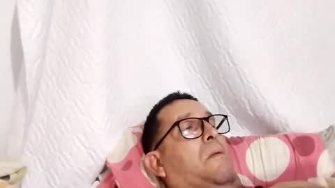 buchs32 online show from December 20, 2025, 5:03 am